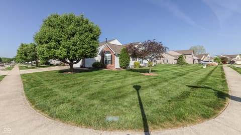 Photo of 1318 Hamilton Drive, Greenwood, IN