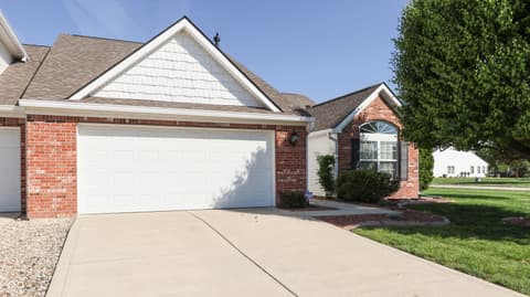 Photo of 1318 Hamilton Drive, Greenwood, IN