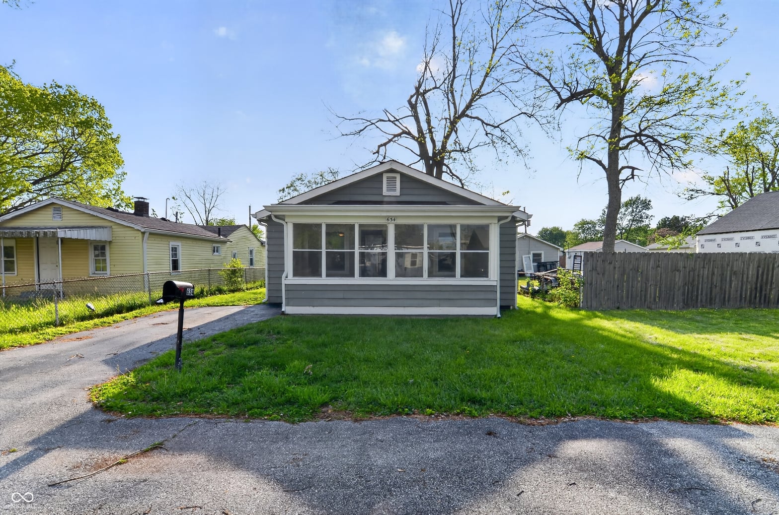 Photo of 634 Waldemere Avenue, Indianapolis, IN