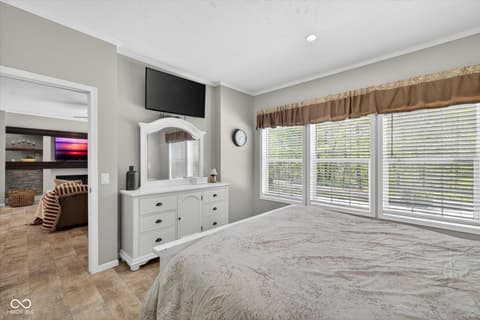 Photo of 9451 S Chapel Hill Road, Heltonville, IN