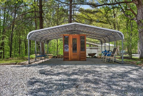 Sauna — 9451 S Chapel Hill Road, Heltonville, IN