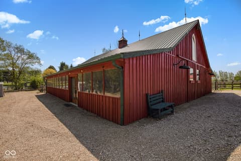 Barn — 2649 N 600 W, Thorntown, IN
