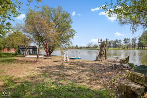 Lake — 2649 N 600 W, Thorntown, IN