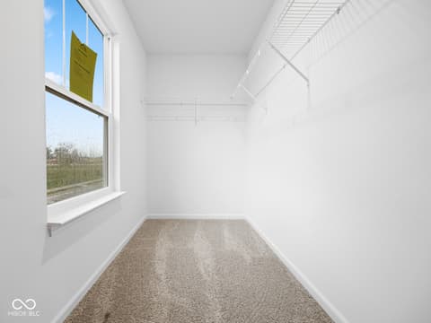 Walk In Closets — 570 Plowman Drive, Shelbyville, IN