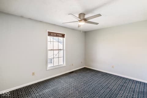 Photo of 765 E Sherwood Hills Drive, Bloomington, IN