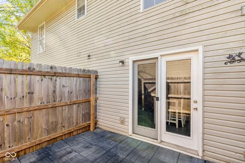 Photo of 765 E Sherwood Hills Drive, Bloomington, IN
