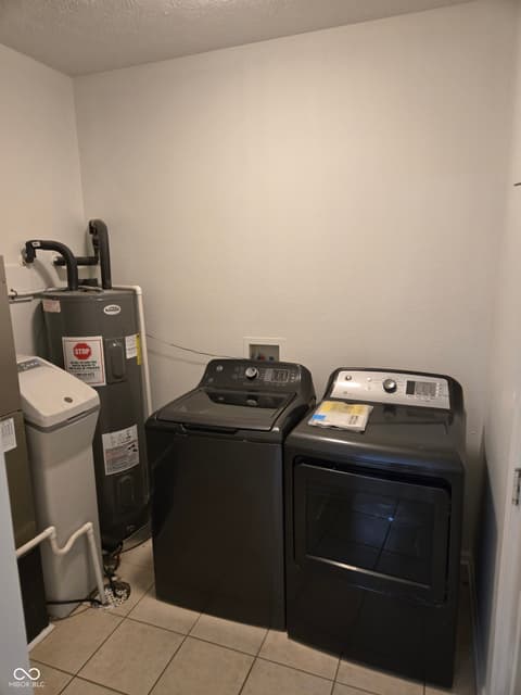 Laundry room at 4238 Sunshine Avenue, Indianapolis, IN