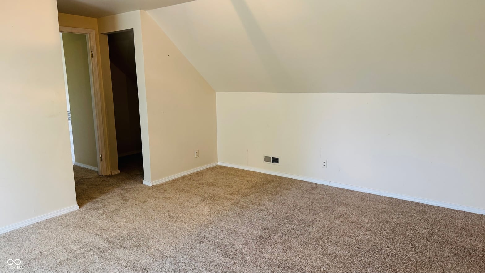 Bonus Room