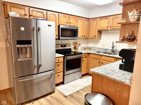 Photo of 1806 Vidalia Court, Greenwood, IN