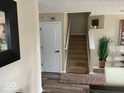 Photo of 11652 High Grass Drive, Indianapolis, IN