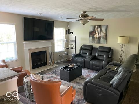 Family room at 11652 High Grass Drive, Indianapolis, IN