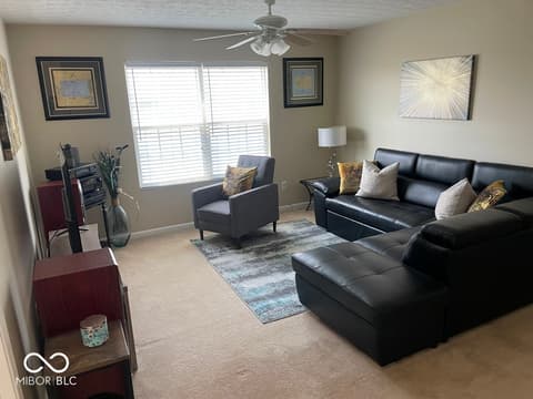 Loft — 11652 High Grass Drive, Indianapolis, IN