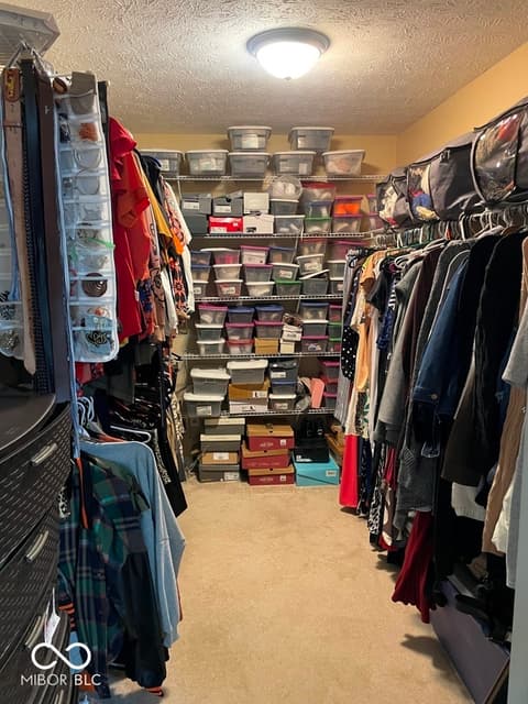 Walk In Closets — 11652 High Grass Drive, Indianapolis, IN