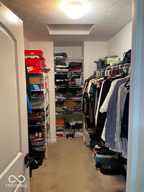 Walk In Closets — 11652 High Grass Drive, Indianapolis, IN