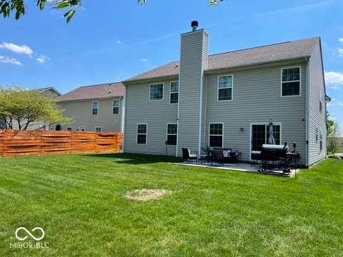 Photo of 11652 High Grass Drive, Indianapolis, IN