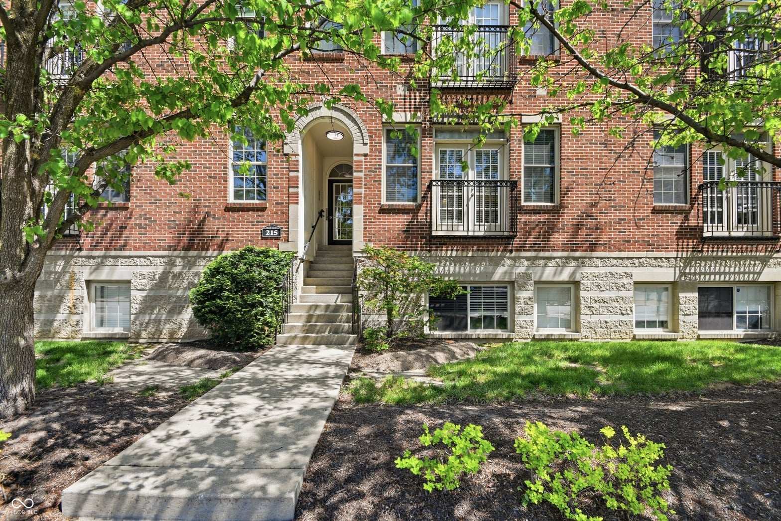Photo of 215 N New Jersey Street, Indianapolis, IN