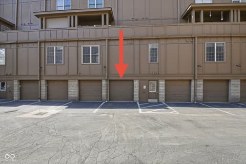 Garage at 215 N New Jersey Street, Indianapolis, IN