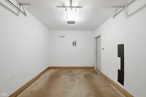 Garage at 215 N New Jersey Street, Indianapolis, IN
