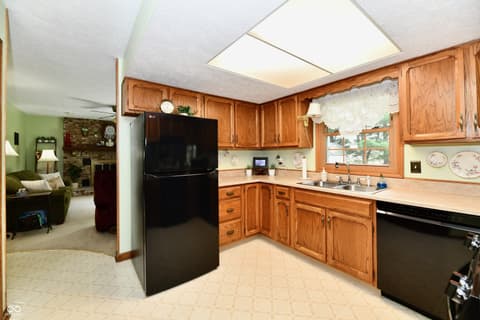 Photo of 4075 Lakewood Court, Clayton, IN