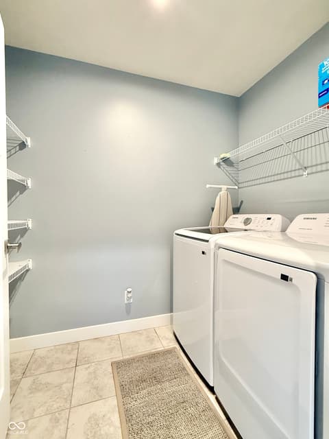 Photo of 2627 Chalbury Drive, Plainfield, IN