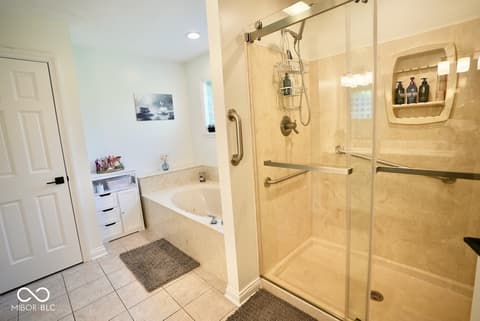 Photo of 1456 Bent Tree Place, Greenwood, IN