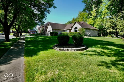 Photo of 1456 Bent Tree Place, Greenwood, IN