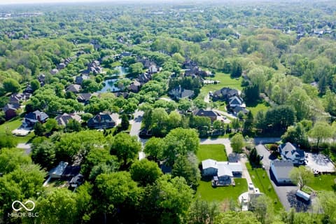 Photo of 1456 Bent Tree Place, Greenwood, IN