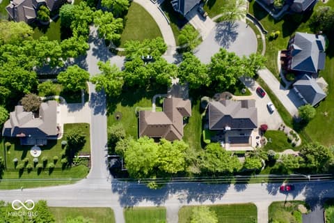 Photo of 1456 Bent Tree Place, Greenwood, IN