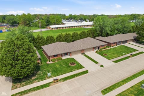 Photo of 212 Wakefield Drive, Anderson, IN