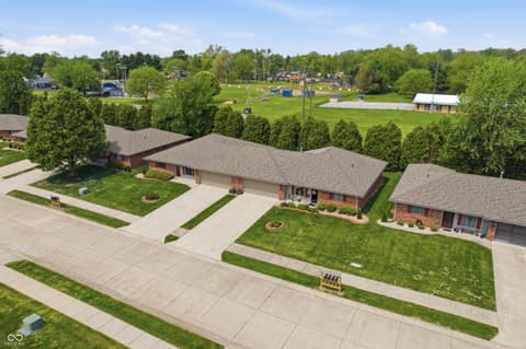 Photo of 212 Wakefield Drive, Anderson, IN