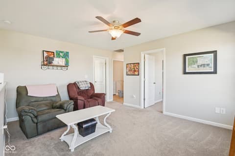 Photo of 1749 N Creekwater Pass, Greenfield, IN