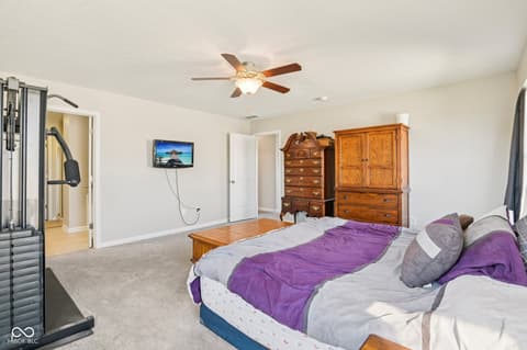 Photo of 1749 N Creekwater Pass, Greenfield, IN