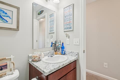 Photo of 1749 N Creekwater Pass, Greenfield, IN
