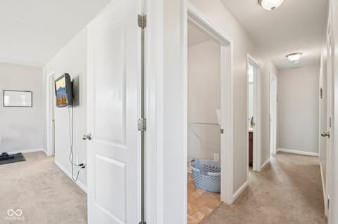Photo of 1749 N Creekwater Pass, Greenfield, IN