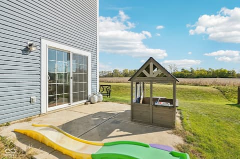 Photo of 1749 N Creekwater Pass, Greenfield, IN