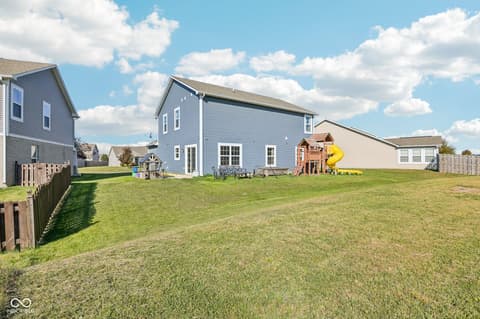 Photo of 1749 N Creekwater Pass, Greenfield, IN