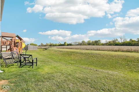 Photo of 1749 N Creekwater Pass, Greenfield, IN