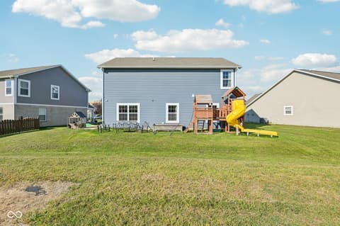 Photo of 1749 N Creekwater Pass, Greenfield, IN