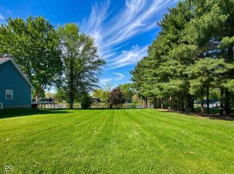 Photo of 1577 N Santee Drive, Greensburg, IN
