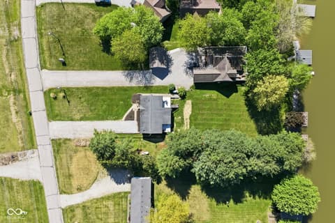 Photo of 1577 N Santee Drive, Greensburg, IN