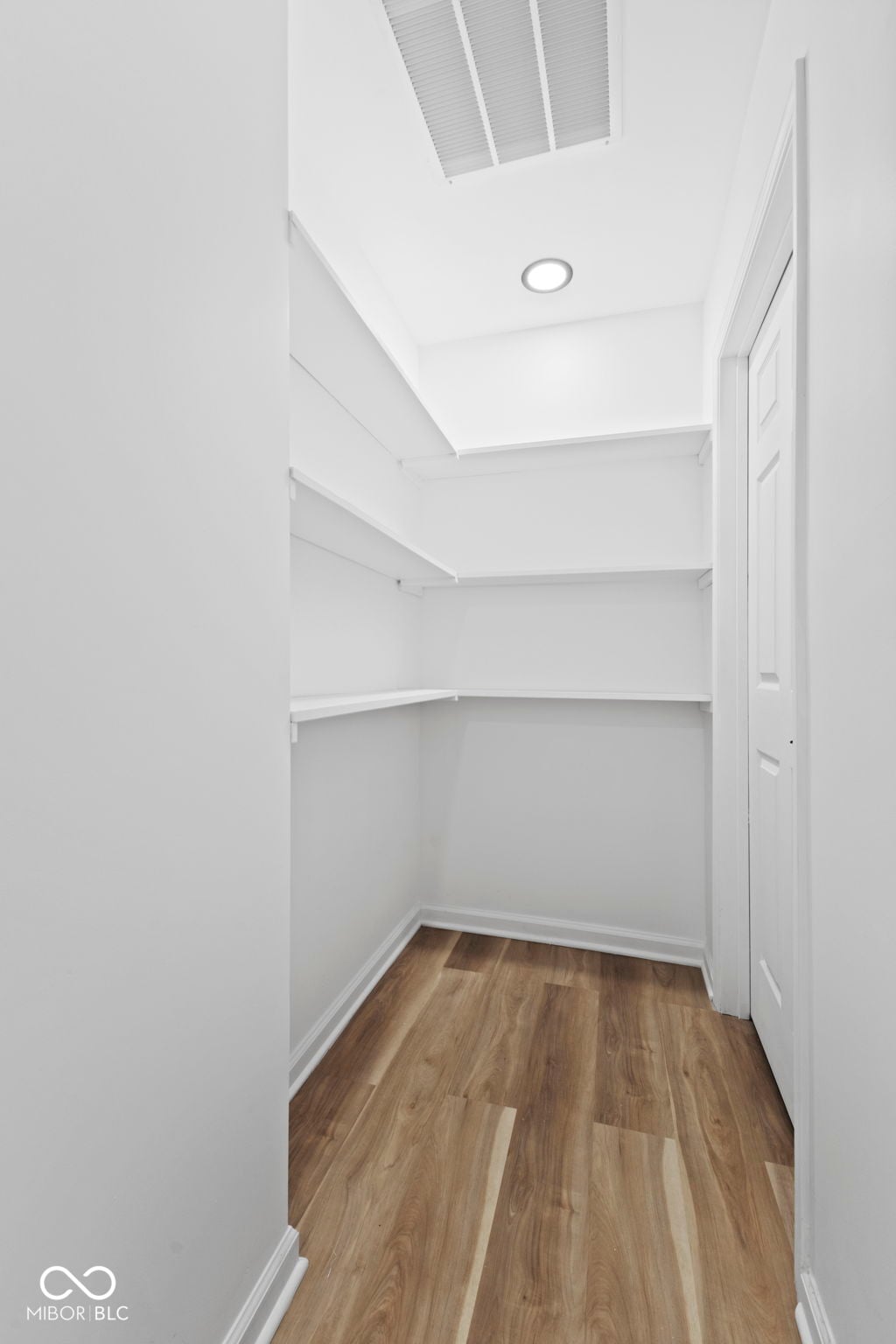 Walk In Closets