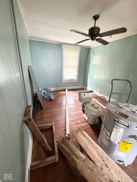 Bedroom at 304 E Franklin Street