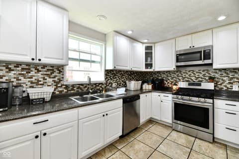 Photo of 1305 S Anderson Street, Elwood, IN