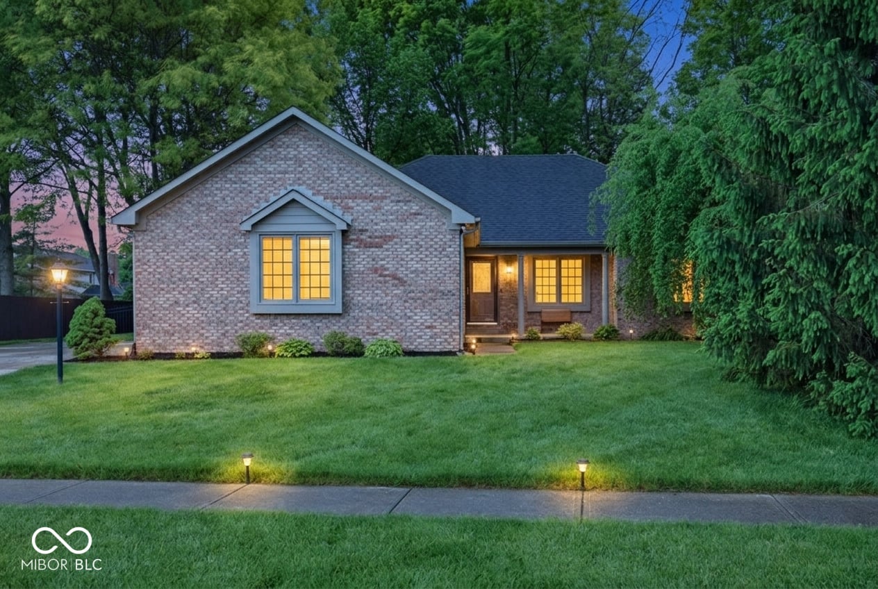 Front exterior at 5475 Steven Drive, Greenwood, IN