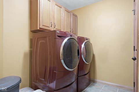 Laundry room at 5475 Steven Drive, Greenwood, IN