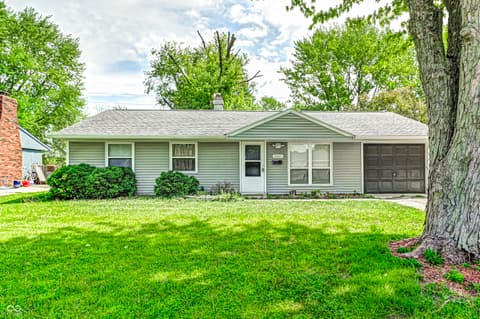 Photo of 2021 Younce Street, Franklin, IN