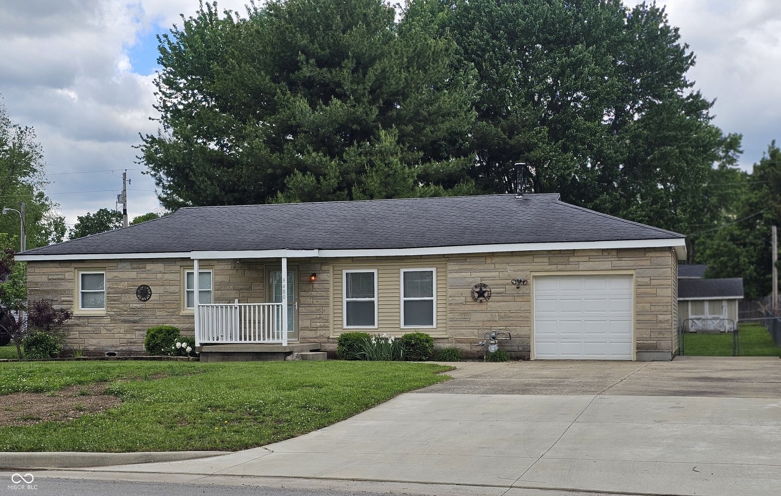 Front exterior at 9480 N Old Port Royal, Martinsville, IN