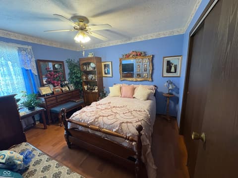 Photo of 340 Briar Hill Drive, Whiteland, IN