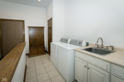 Photo of 10165 Sanctuary Drive, Brownsburg, IN