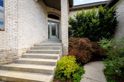 Photo of 10165 Sanctuary Drive, Brownsburg, IN